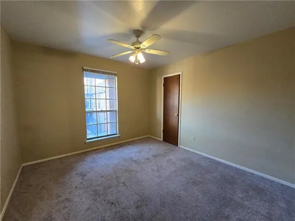 $94,000 | 3126 Edenborn Avenue, Unit 616, Metairie, LA 70002