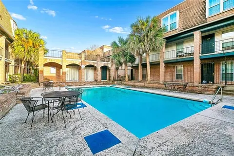 $99,000 | 3126 Edenborn Avenue, Unit 616, Metairie, LA 70002