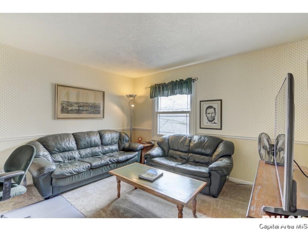 3233 West Point Drive Springfield, IL 62704 - Photo 25 of 28 Gallery Image 25