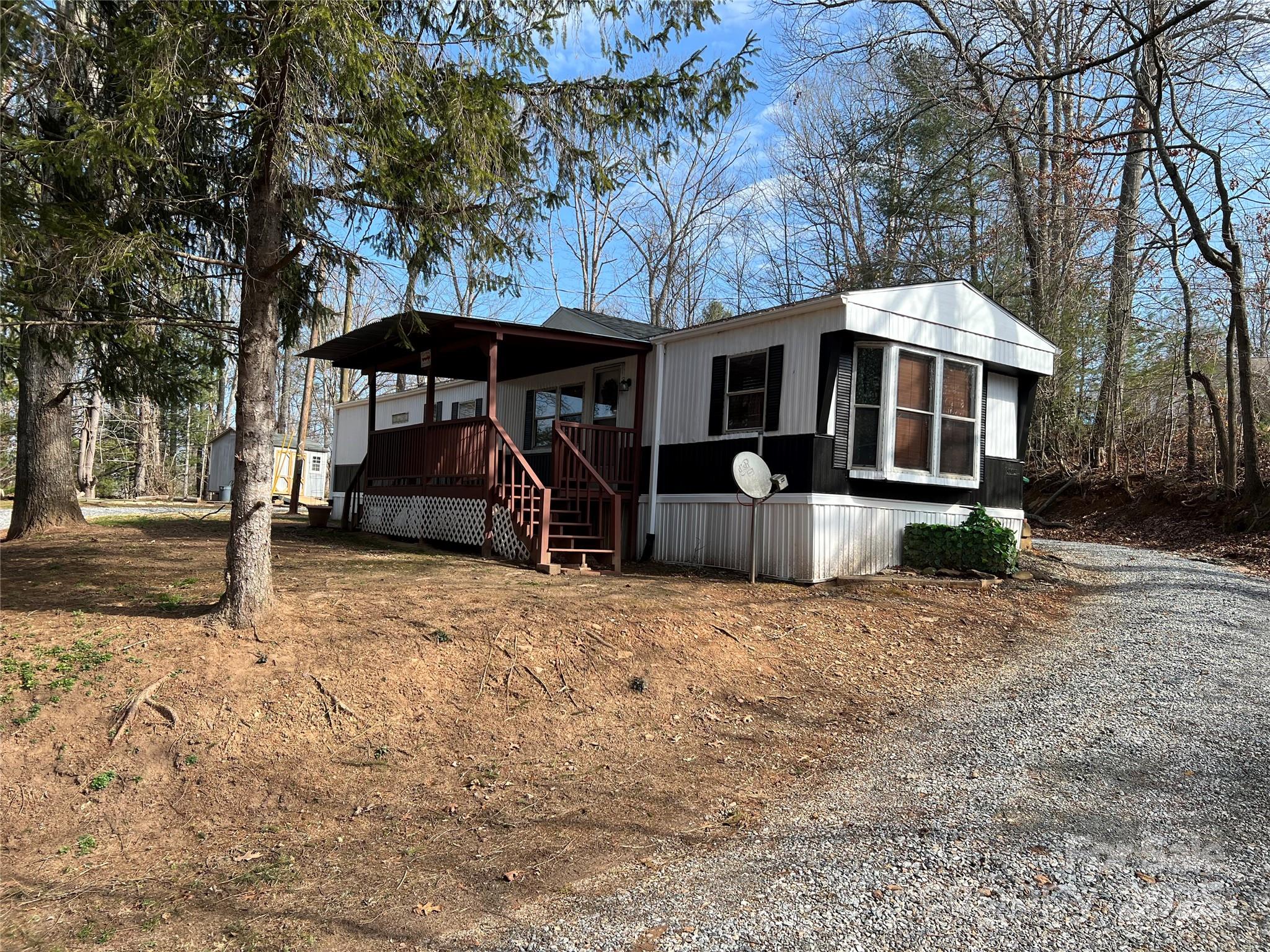 16 McDonald Road Arden, NC 28704 - Photo 2 of 30