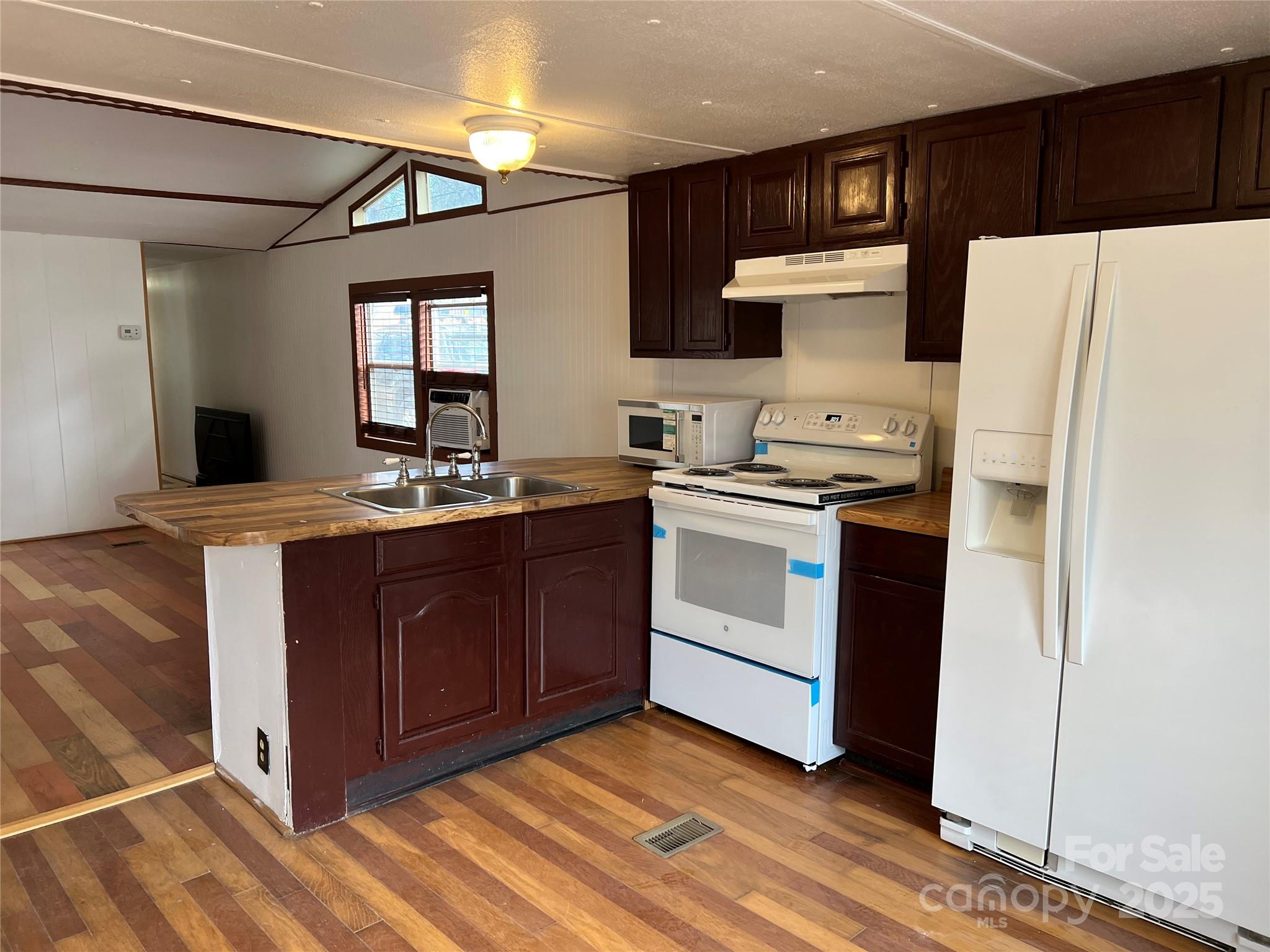 16 McDonald Road Arden, NC 28704 - Photo 9 of 30