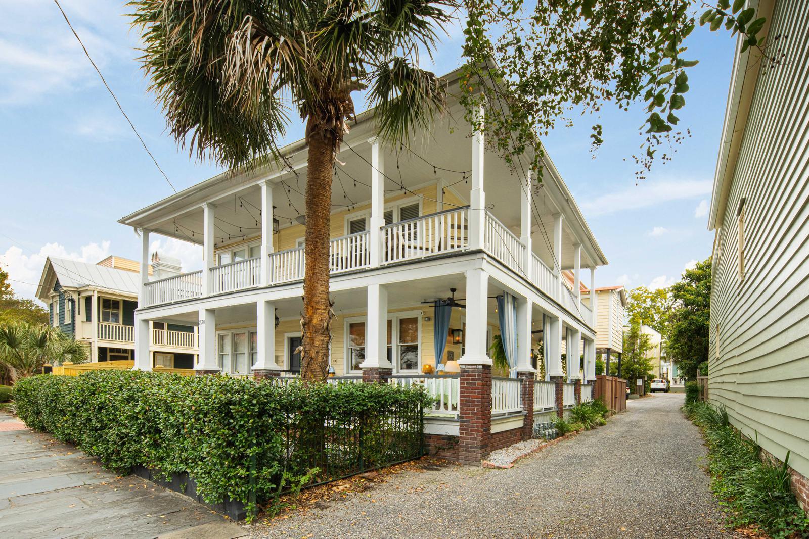FACADE WITH DRIVEWAY ACCESS