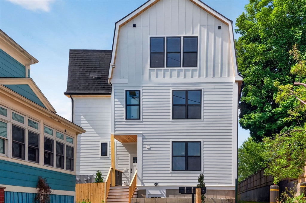 24 Spring Hill Terrace, Unit A Somerville, MA 02143 - Photo 27 of 36