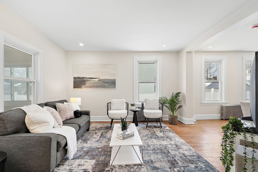 45 Como Road Boston, MA 02136 - Photo 4 of 16