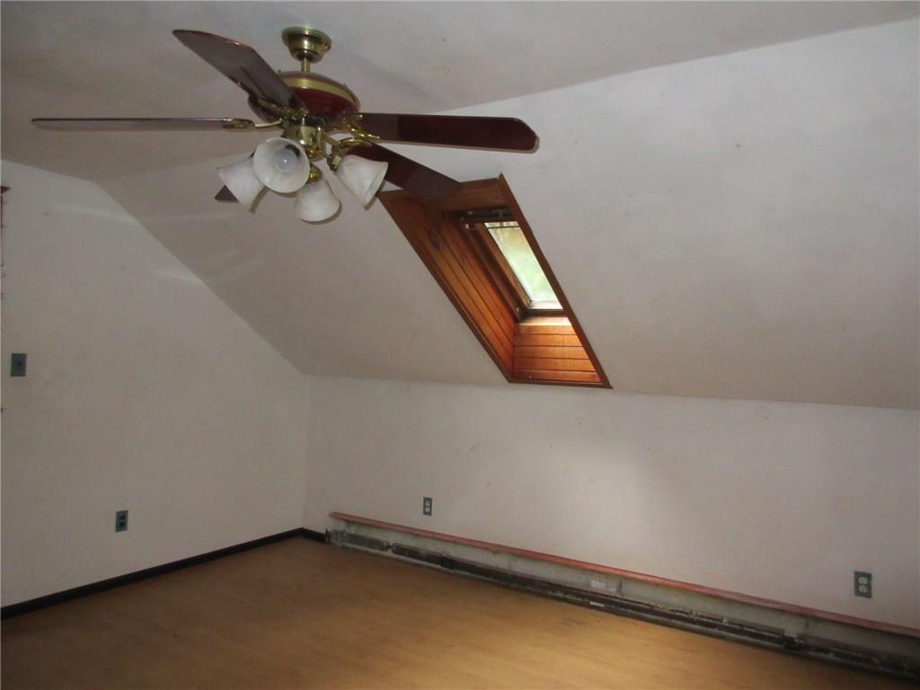 906 Crawford Road Pittsburgh, PA 15237 - Photo 9 of 13 Gallery Image 9