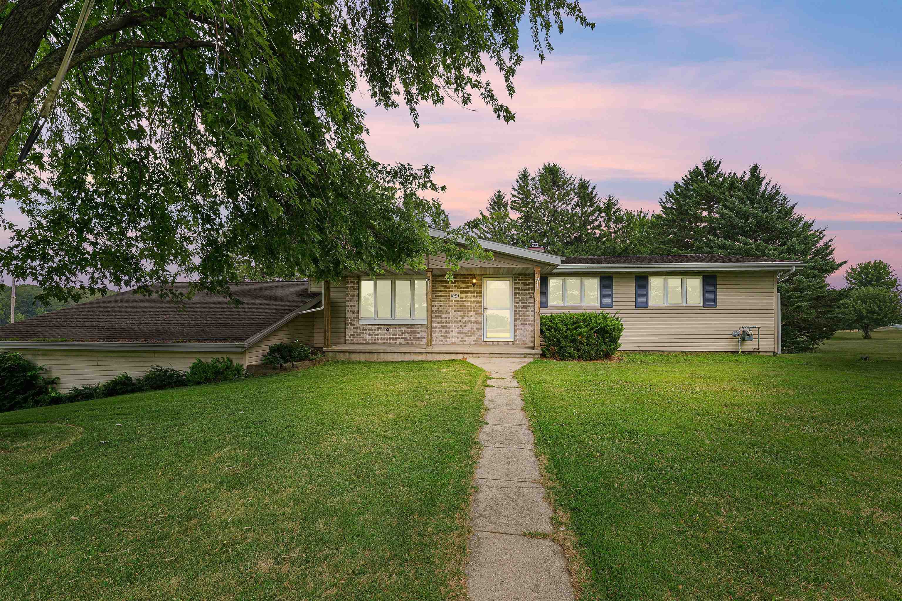 W2624 County Rd WH Mount Calvary, WI 53057 - Photo 1 of 1 Gallery Image 1