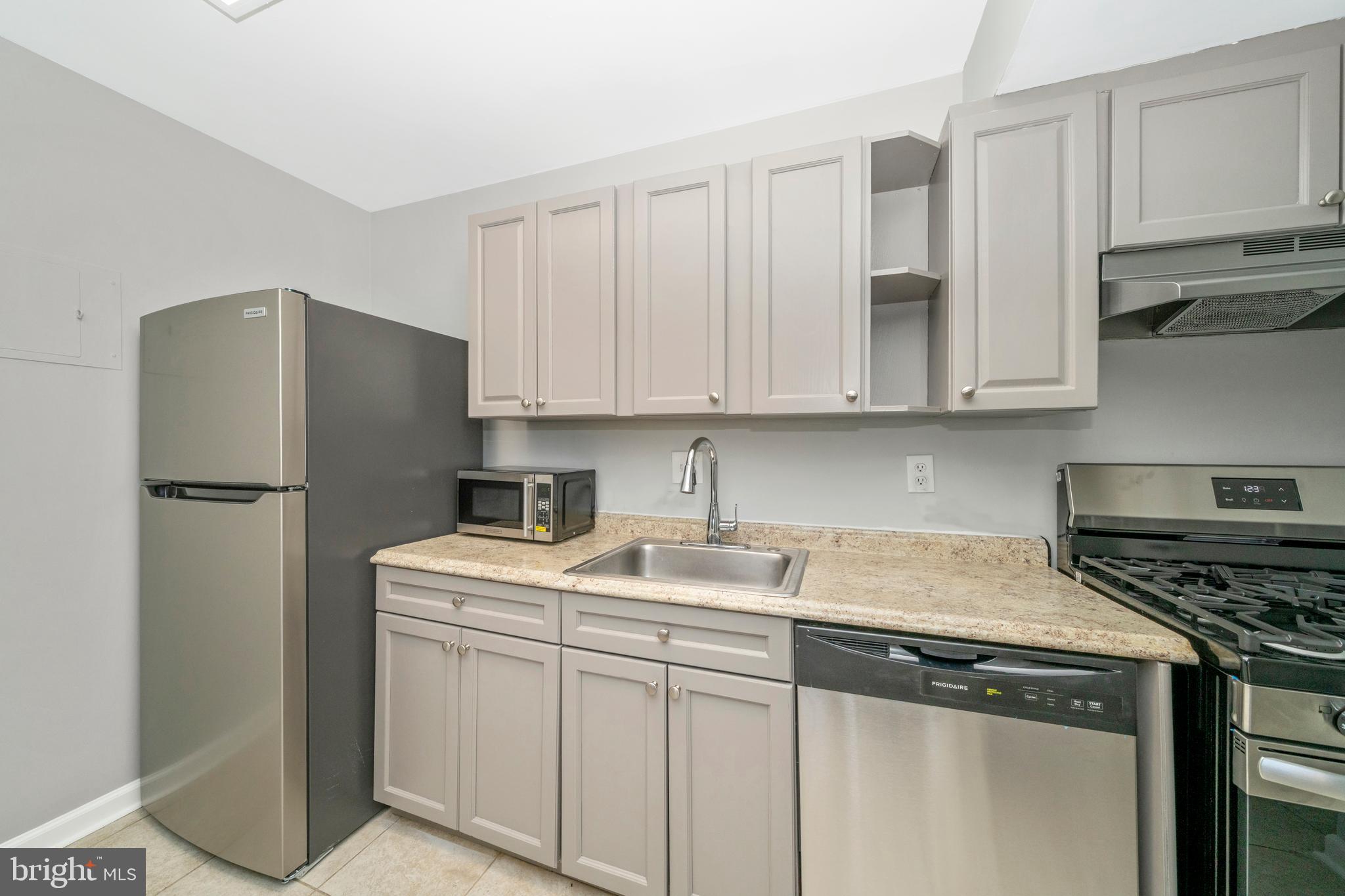 3754 Bel Pre Road, Unit 37541 Silver Spring, MD 20906 - Photo 16 of 40 Kitchen