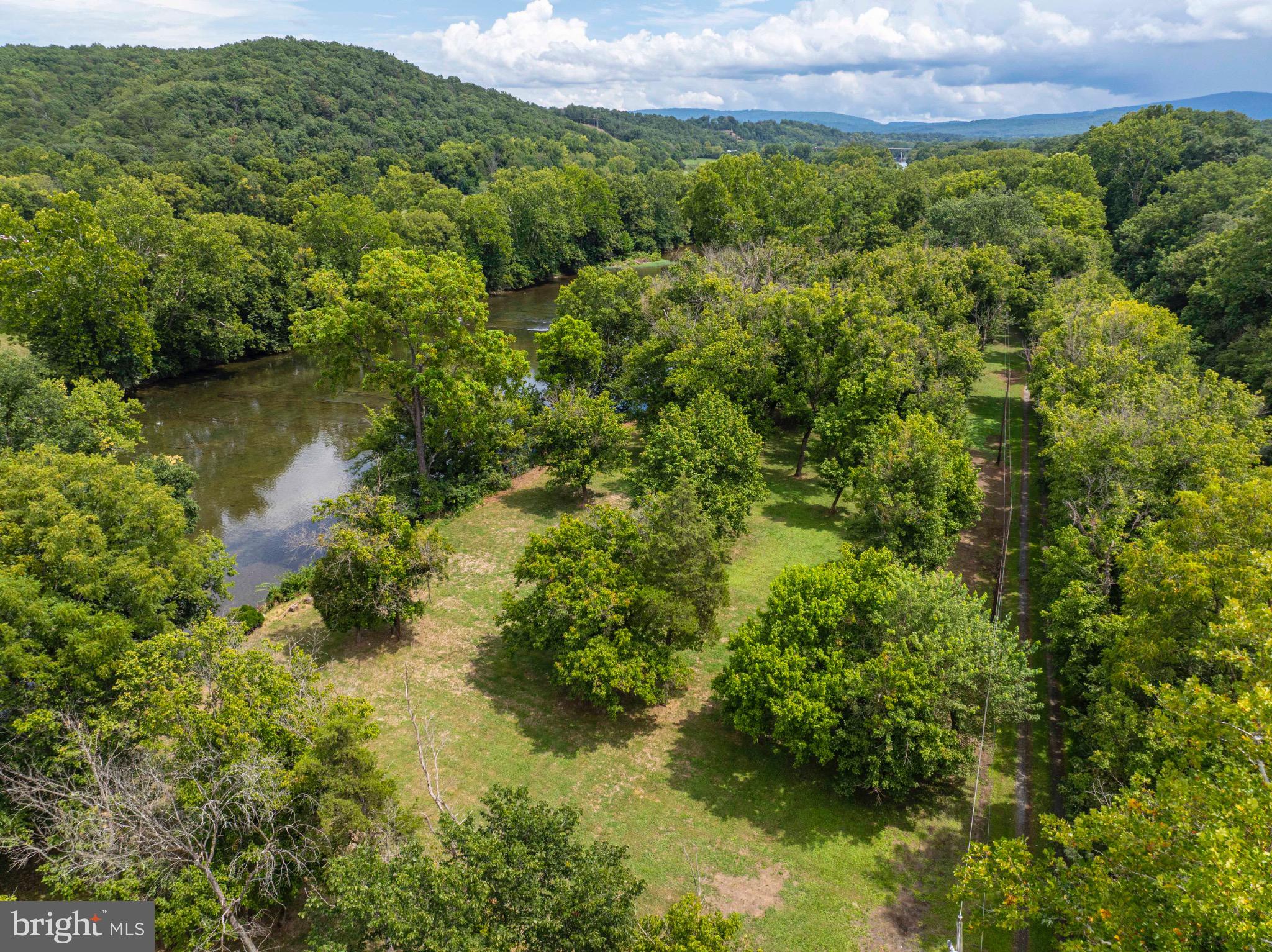 21 Burma Road Front Royal, VA 22630 - Photo 23 of 24 Gallery Image 23