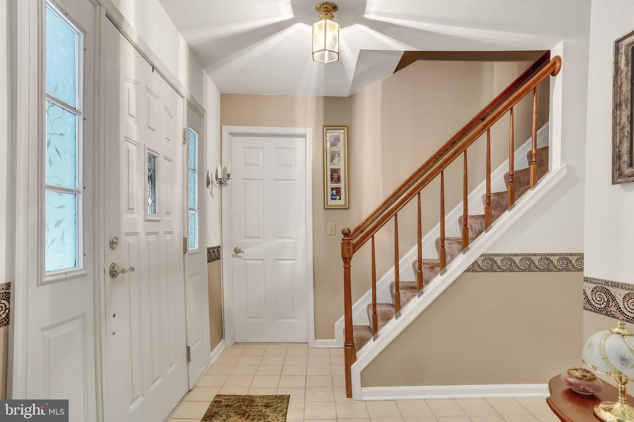1812 Appletree Road Harrisburg, PA 17110 - Photo 2 of 26 Gallery Image 2