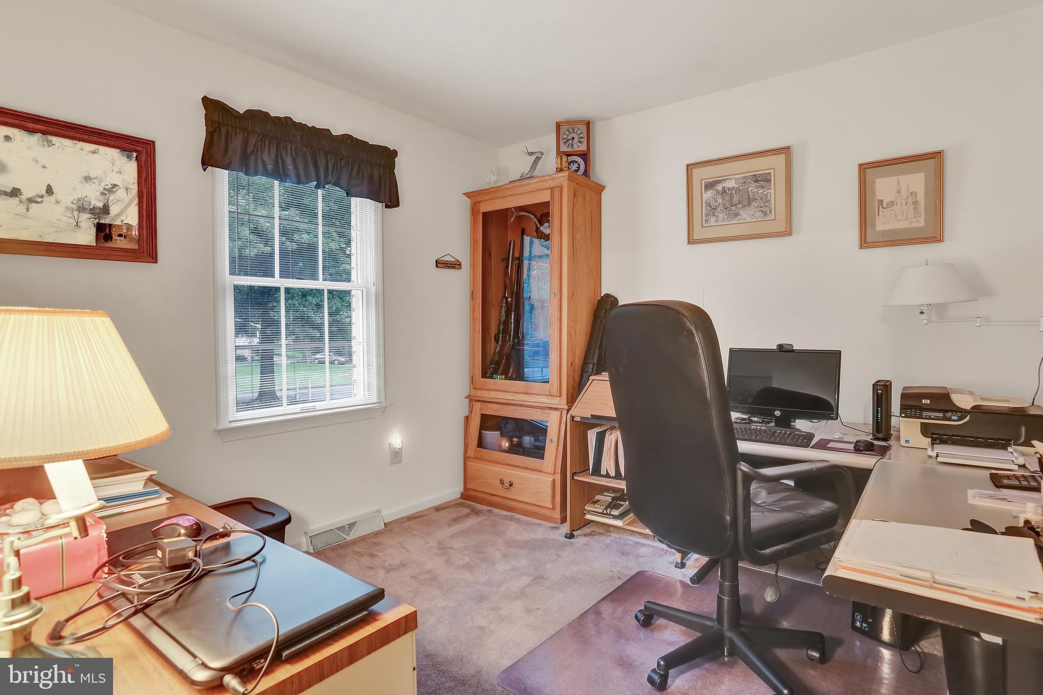 1812 Appletree Road Harrisburg, PA 17110 - Photo 13 of 26 Gallery Image 13
