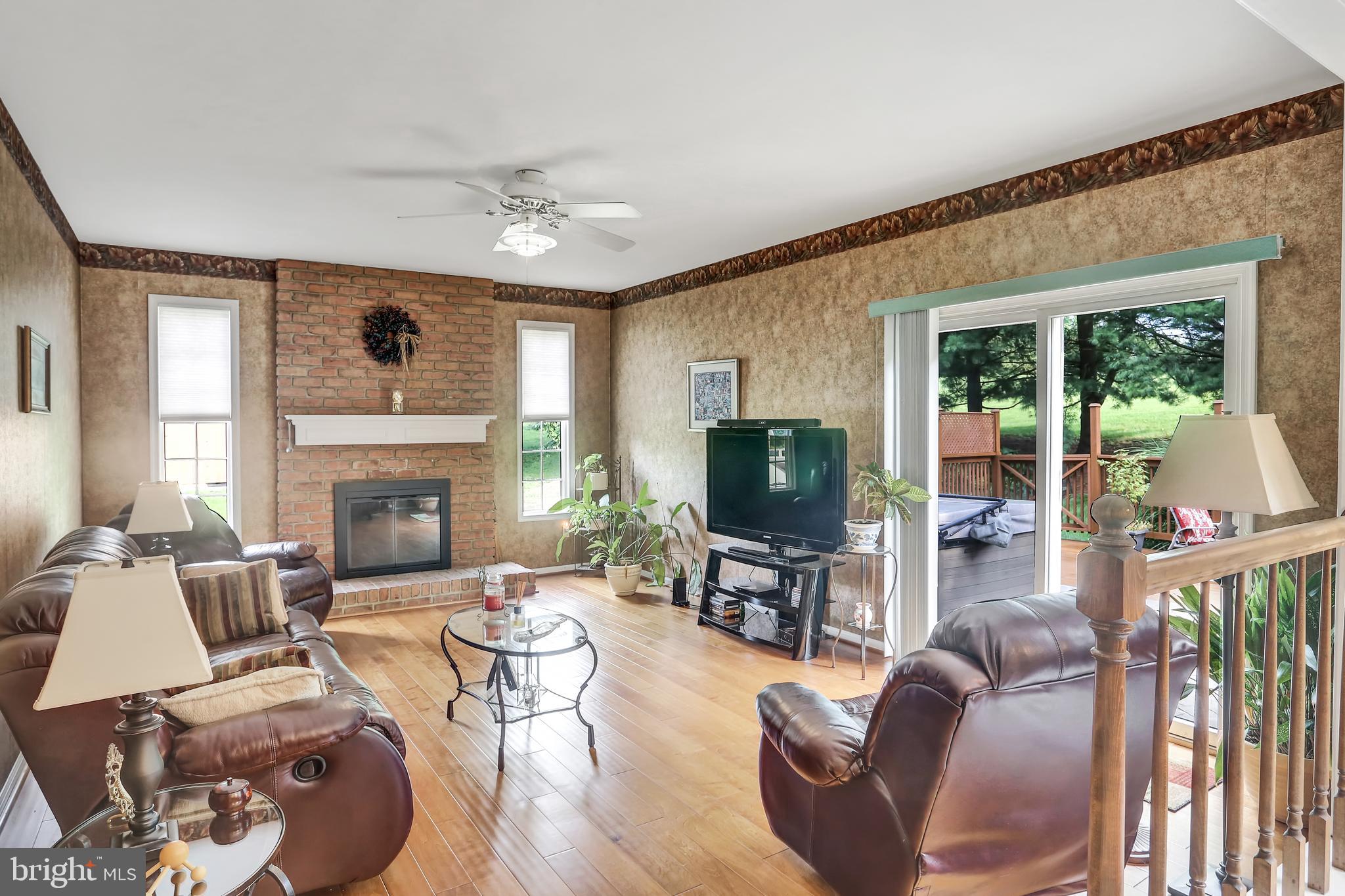 1812 Appletree Road Harrisburg, PA 17110 - Photo 7 of 26 Gallery Image 7