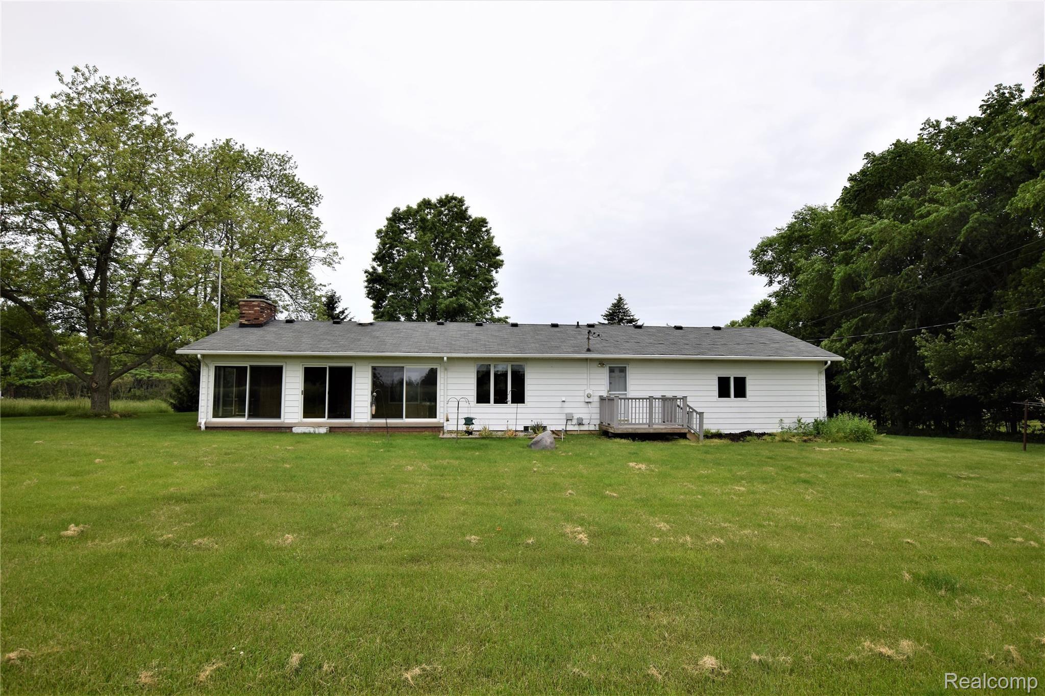 8518 North Vassar Road Mount Morris, MI 48458 - Photo 21 of 23 DSC_0176 (2).JPG
