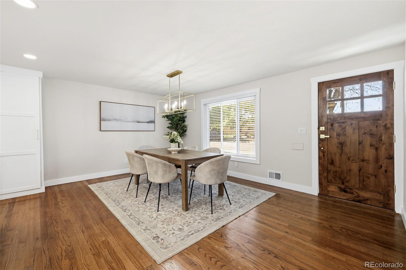 6536 South Kit Carson Street Centennial, CO 80121 - Photo 5 of 47