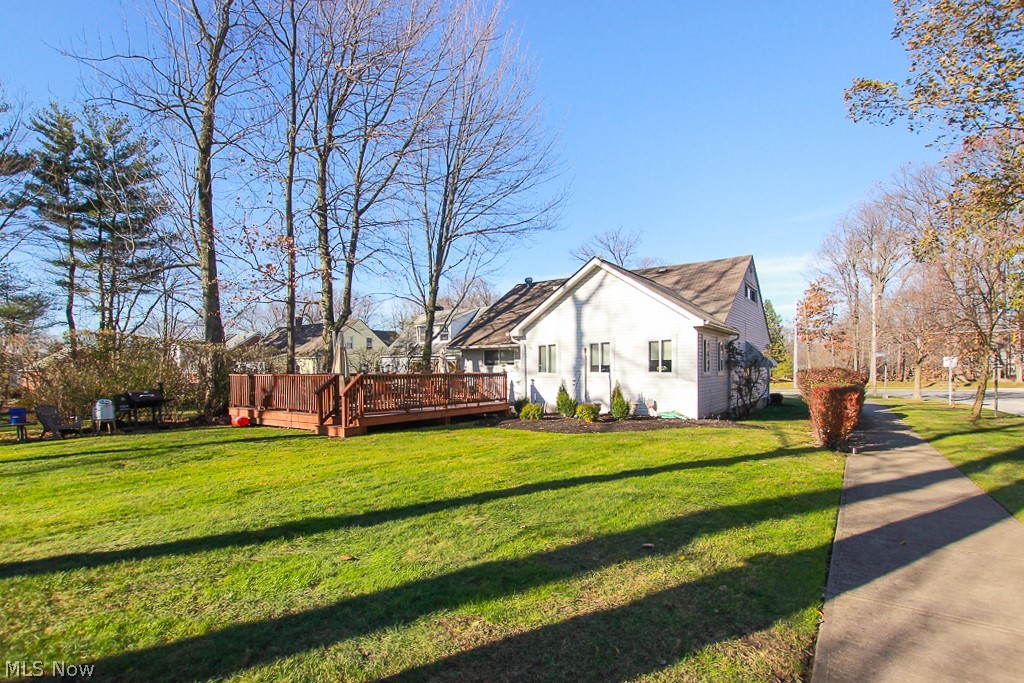 24200 Cedar Road Beachwood, OH 44122 - Photo 21 of 23 Back Yard