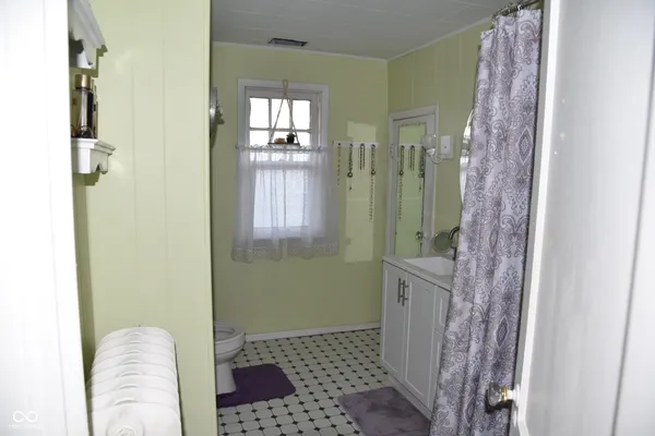 $275,000 | 215 South 8th Street, Mitchell, IN 47446