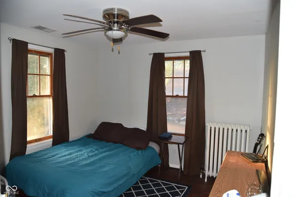 $275,000 | 215 South 8th Street, Mitchell, IN 47446