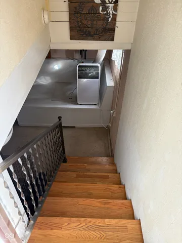 $289,000 | 215 South 8th Street, Mitchell, IN 47446