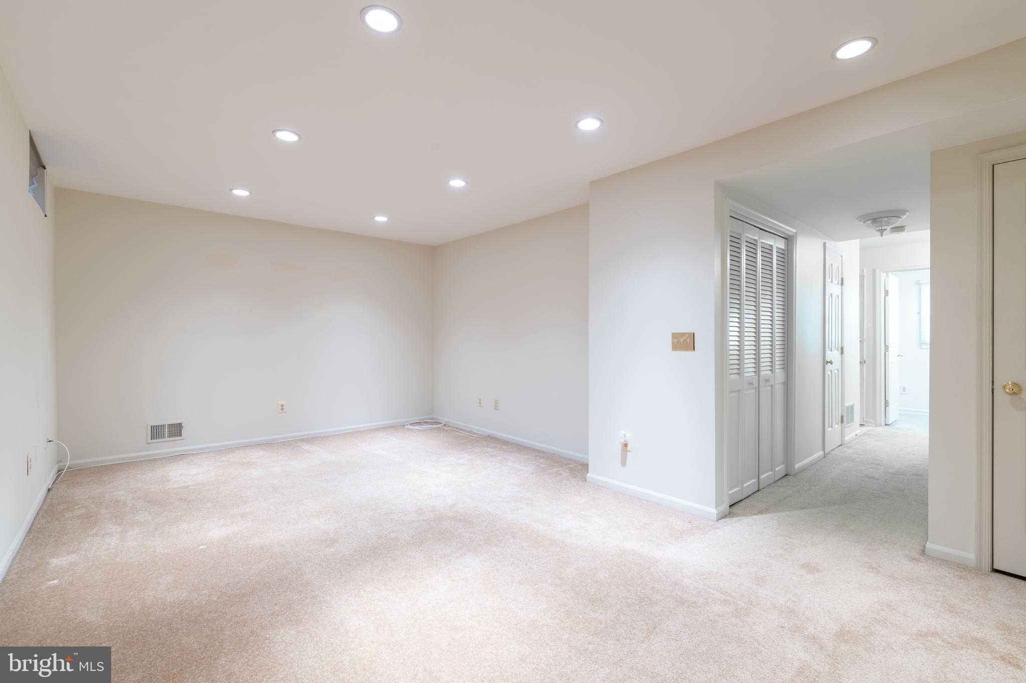 6498 Milva Lane Springfield, VA 22150 - Photo 31 of 40