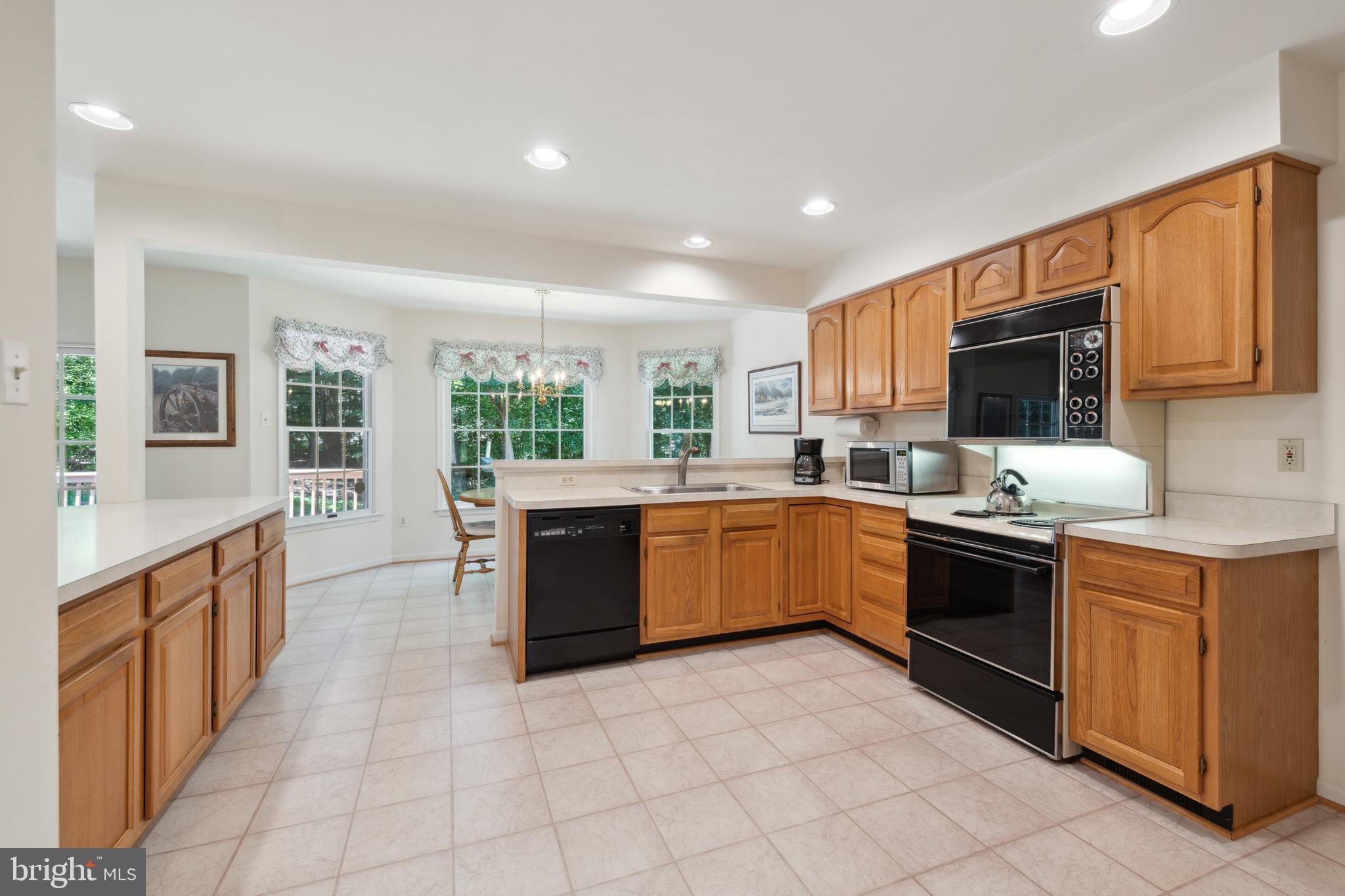 14 Oak Run Road Laurel, MD 20724 - Photo 4 of 8 Gallery Image 4