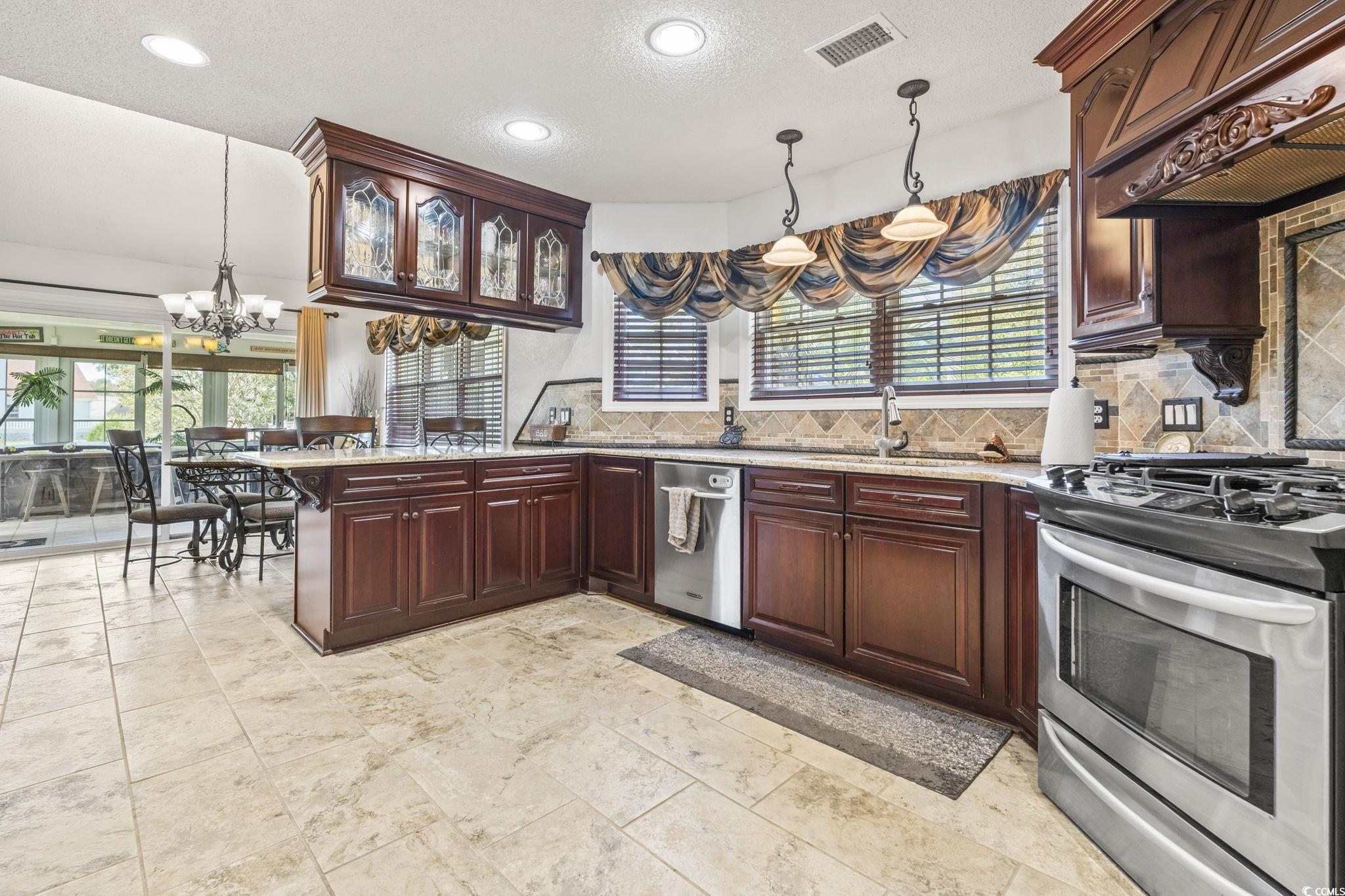 415 Lumber River Road Myrtle Beach, SC 29588 - Photo 11 of 40 Gallery Image 11