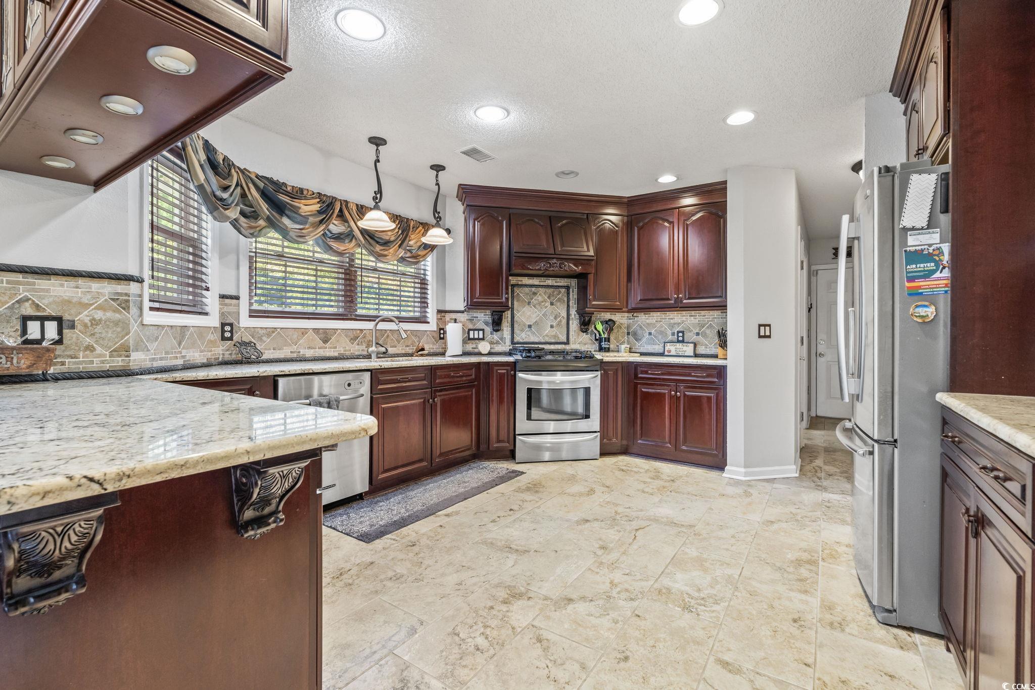 415 Lumber River Road Myrtle Beach, SC 29588 - Photo 13 of 40 Gallery Image 13