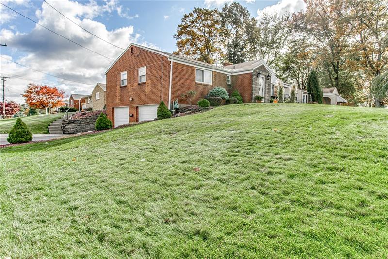 3401 McRoberts Road Pittsburgh, PA 15234 - Photo 3 of 21 This is the large front yard. This is in addition to the side yard that you could easily fence.