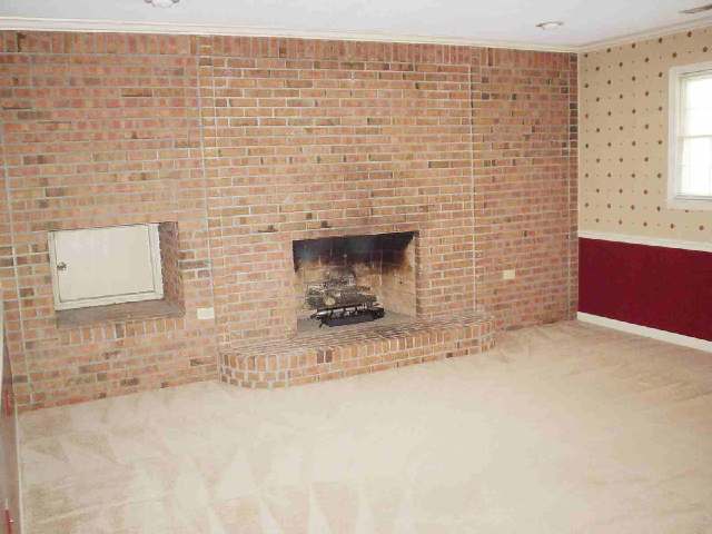 2304 Earls Bridge Road Easley, SC 29640 - Photo 4 of 5