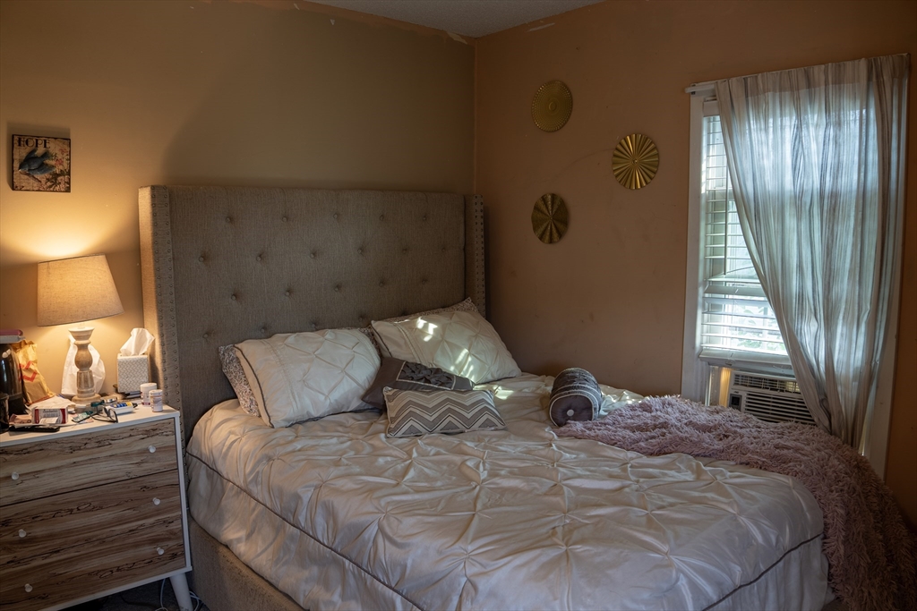 130 Littleton Street Springfield, MA 01104 - Photo 28 of 33 Gallery Image 28