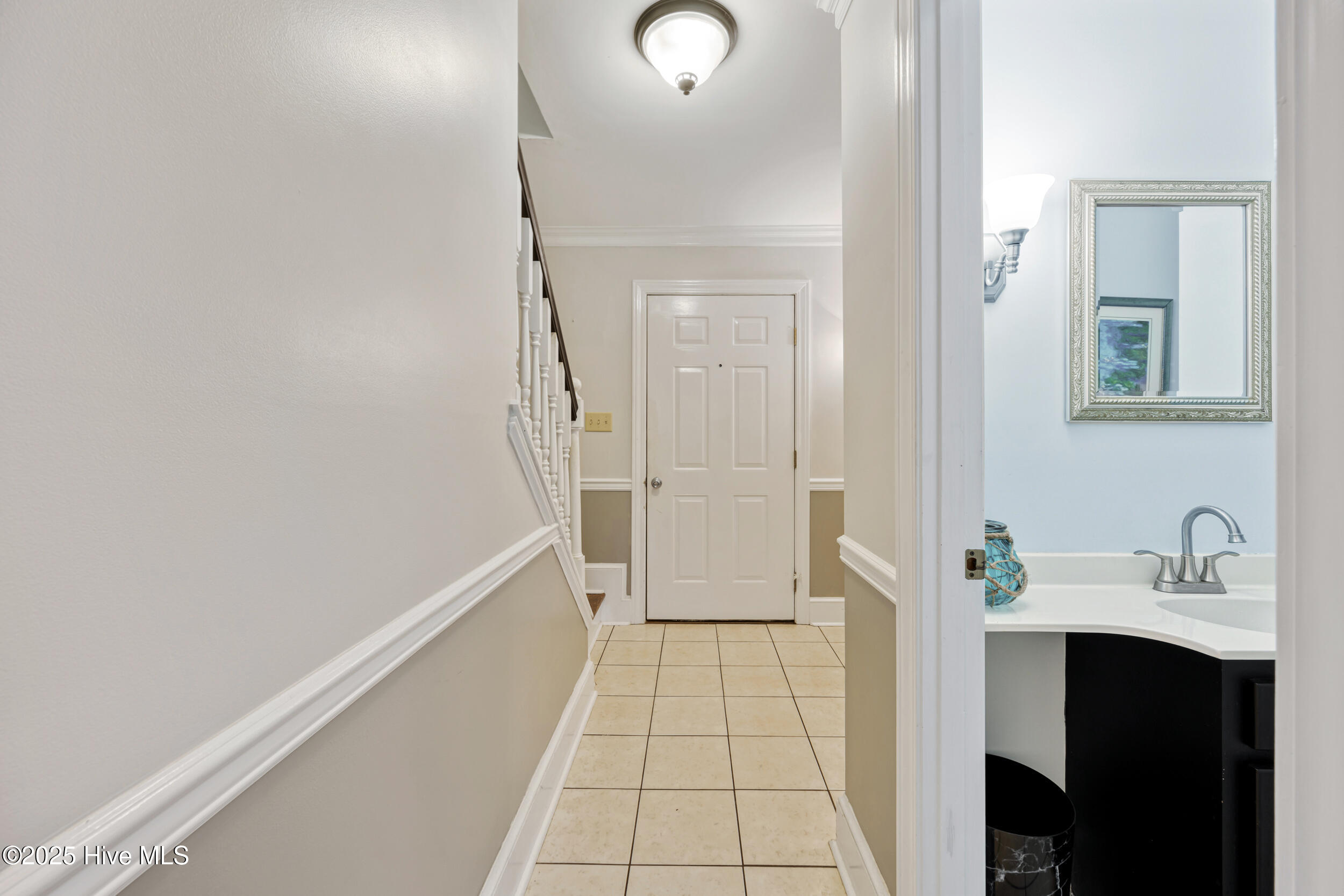 17 Old Fish Hatchery Road Edenton, NC 27932 - Photo 19 of 51 Hallway