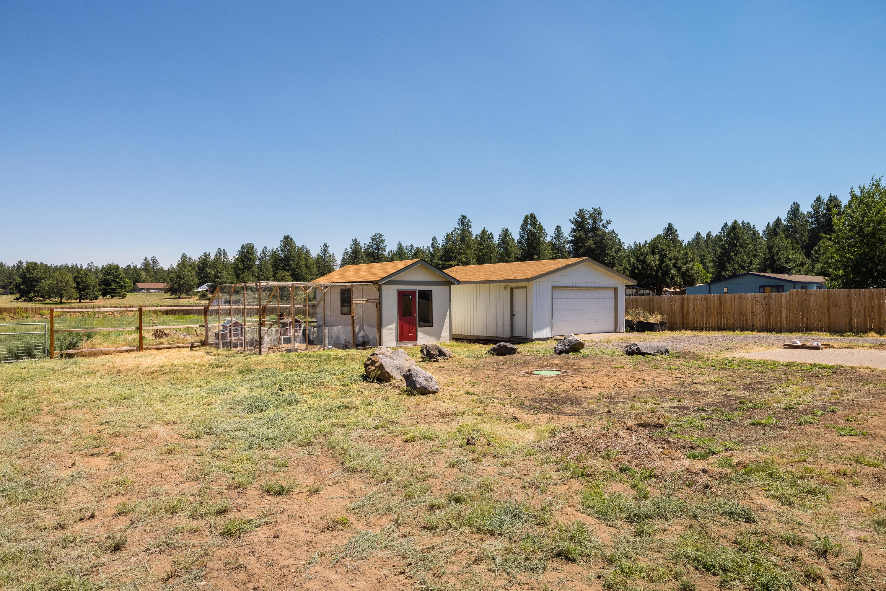 19236 Shoshone Road Bend, OR 97702 - Photo 26 of 28 19236 Shoshone (22 of 30)