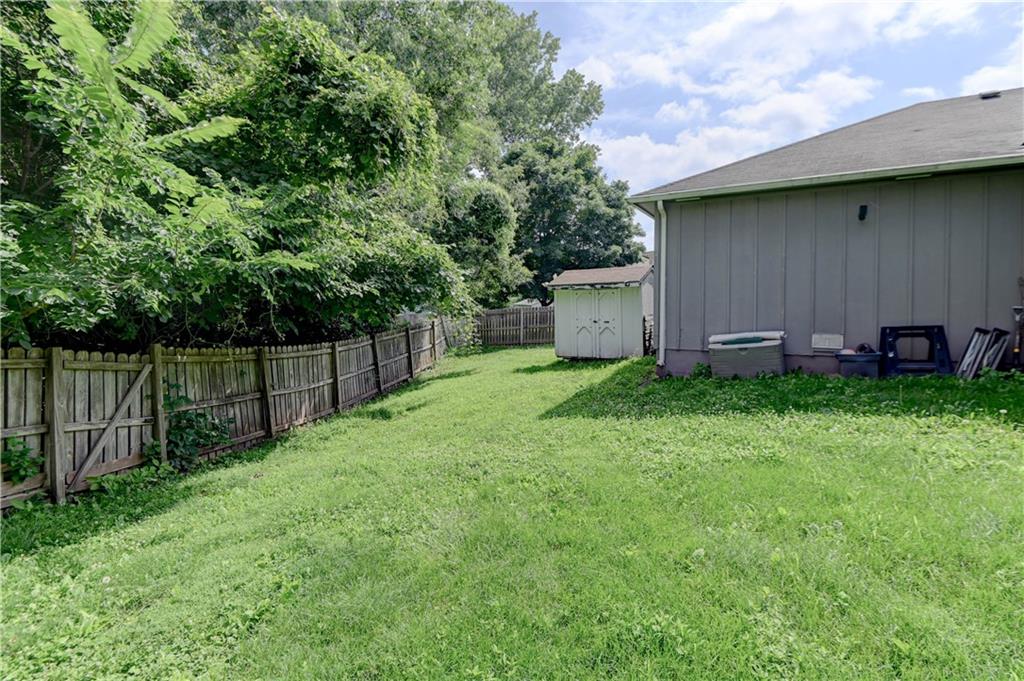 18008 East Whitney Road South Independence, MO 64057 - Photo 31 of 35