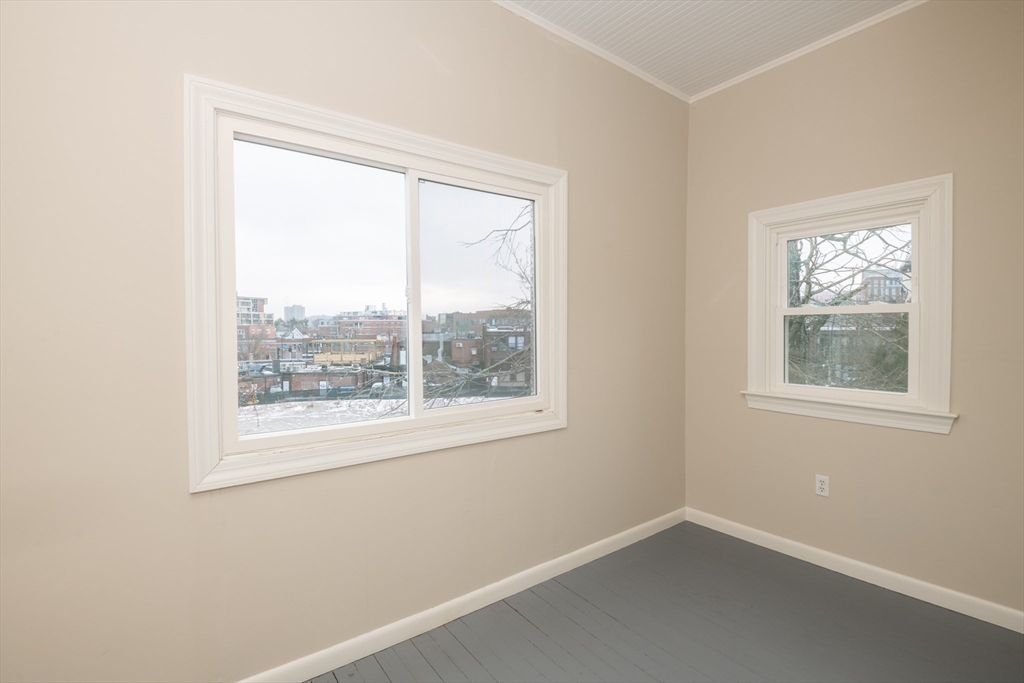 21 Green Street, Unit 3 Brookline, MA 02446 - Photo 31 of 37