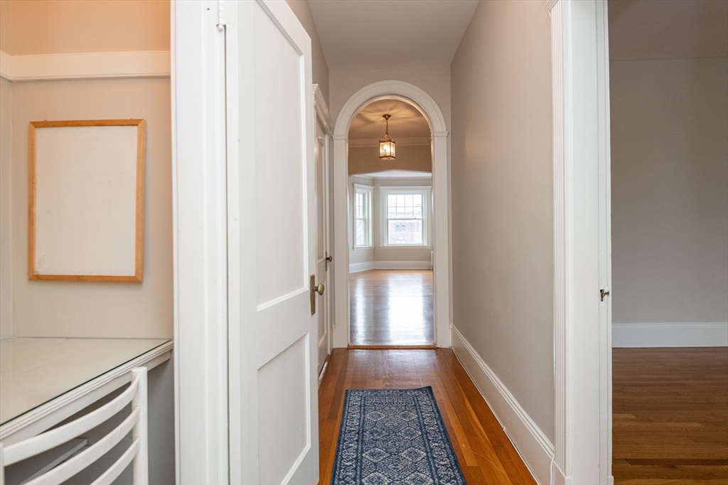 21 Green Street, Unit 3 Brookline, MA 02446 - Photo 32 of 37