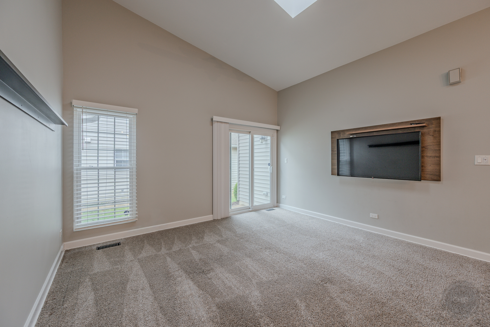 1736 Ranchview Drive Naperville, IL 60565 - Photo 11 of 22