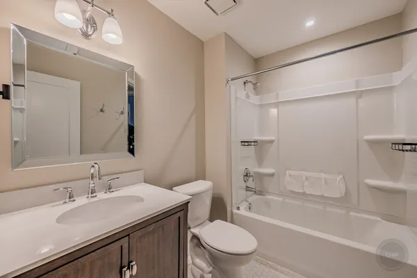 $375,000 | 1736 Ranchview Drive, Naperville, IL 60565