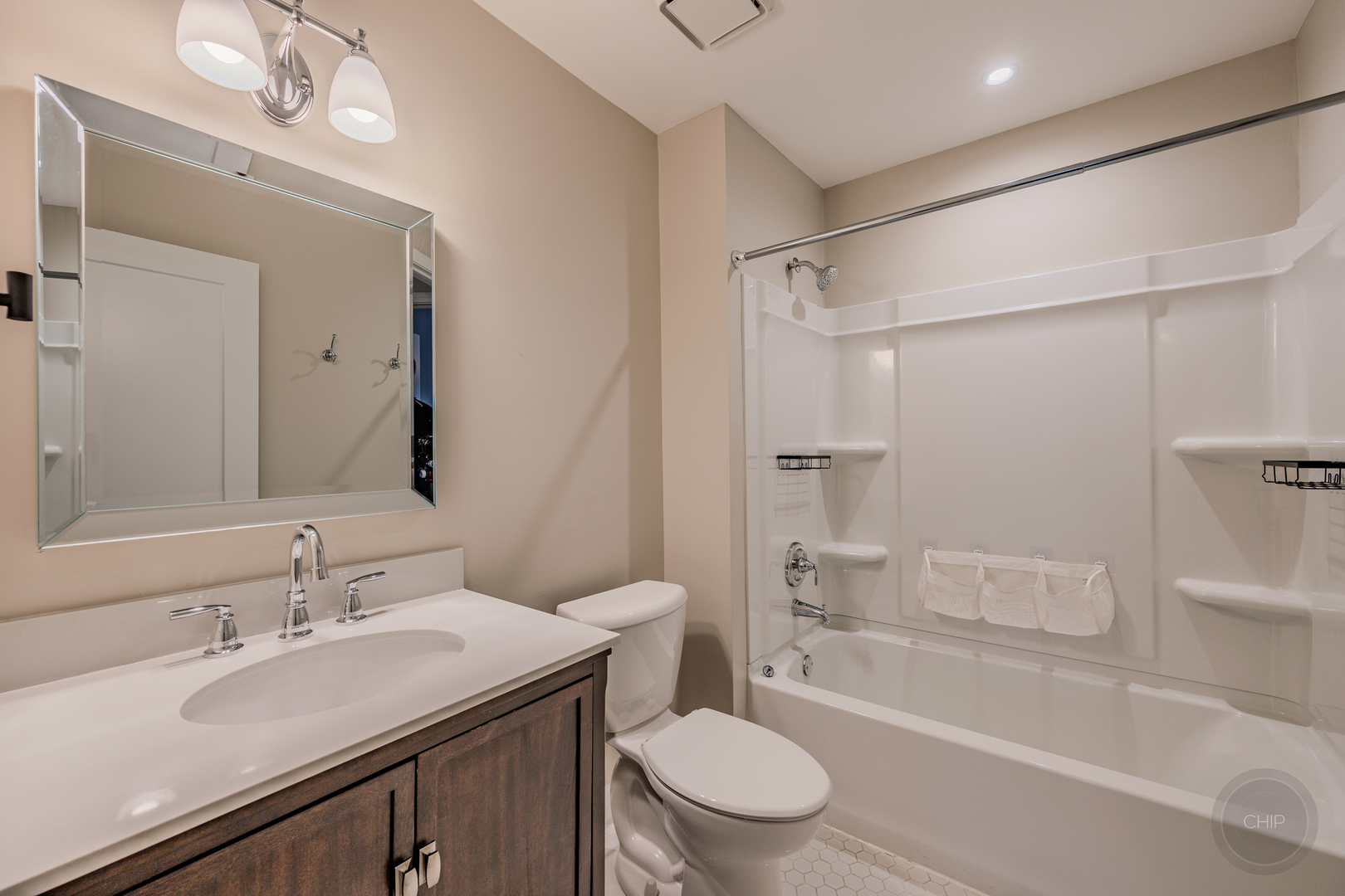 1736 Ranchview Drive Naperville, IL 60565 - Photo 16 of 22