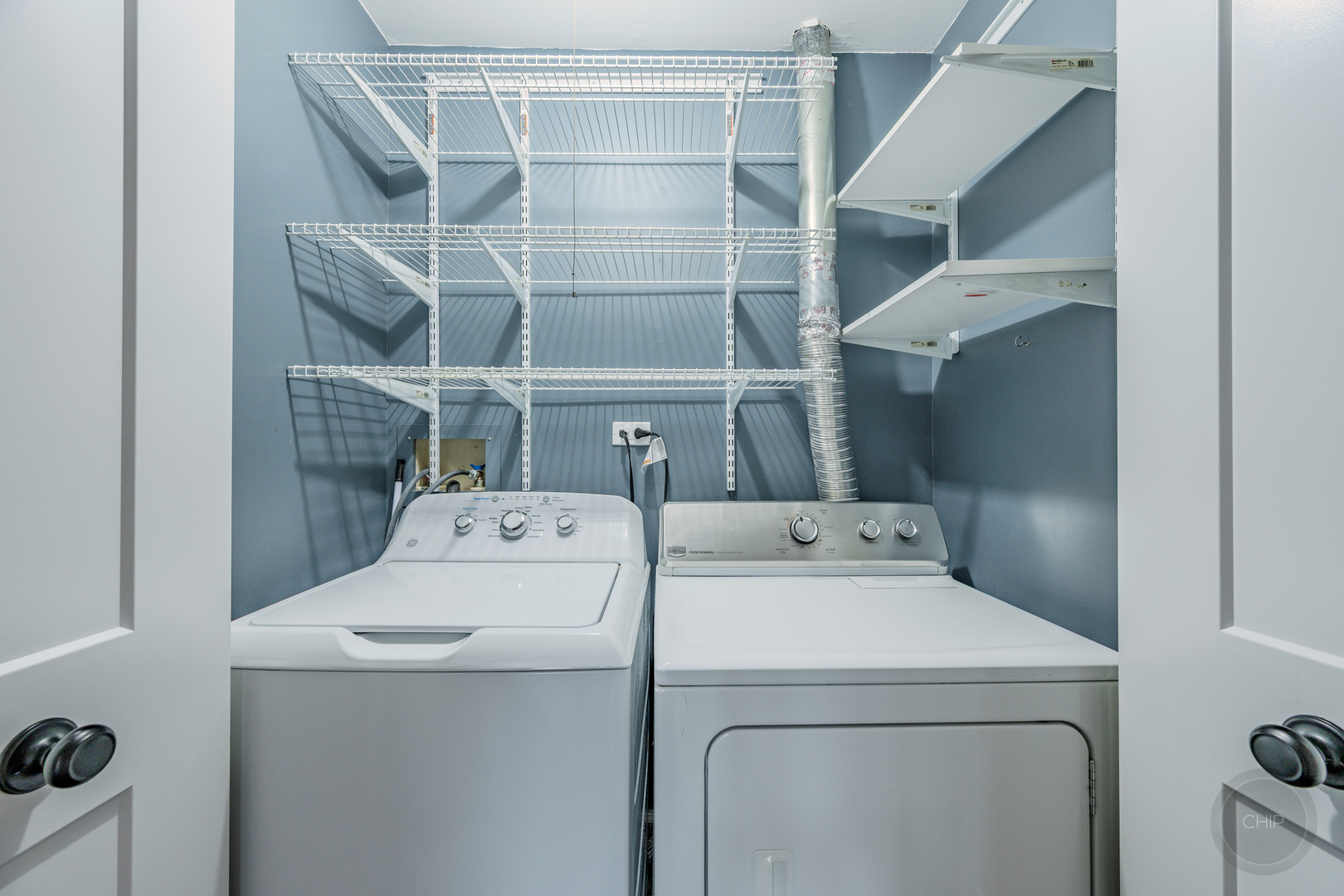 1736 Ranchview Drive Naperville, IL 60565 - Photo 19 of 22