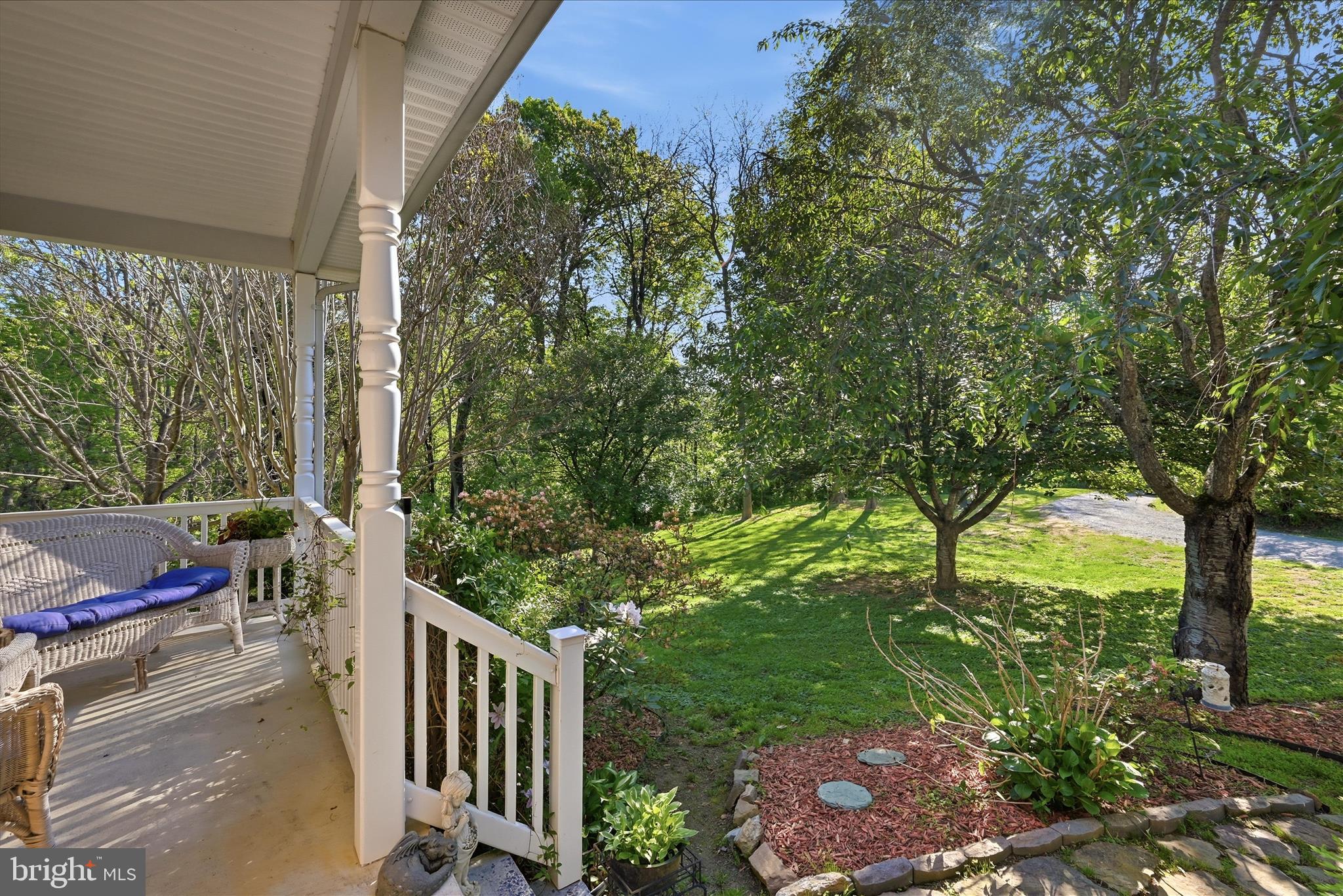 1721 Bishop Meade Road Boyce, VA 22620 - Photo 55 of 69 Front Porch View