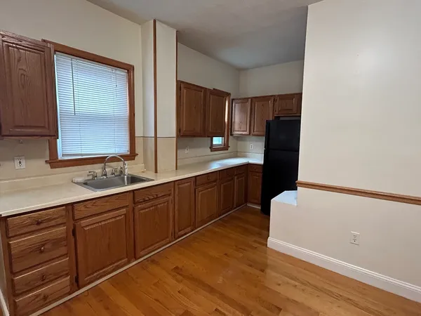 $2,700 | 125 Spring Street, Unit 1, Medford, MA 02155