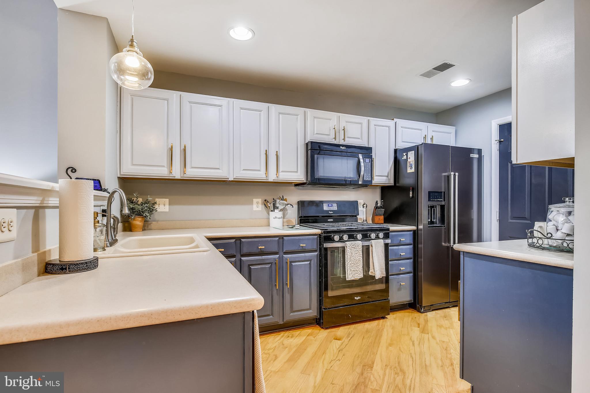 12069 Trumbull Way, Unit 20696 Reston, VA 20190 - Photo 8 of 34 Gallery Image 8