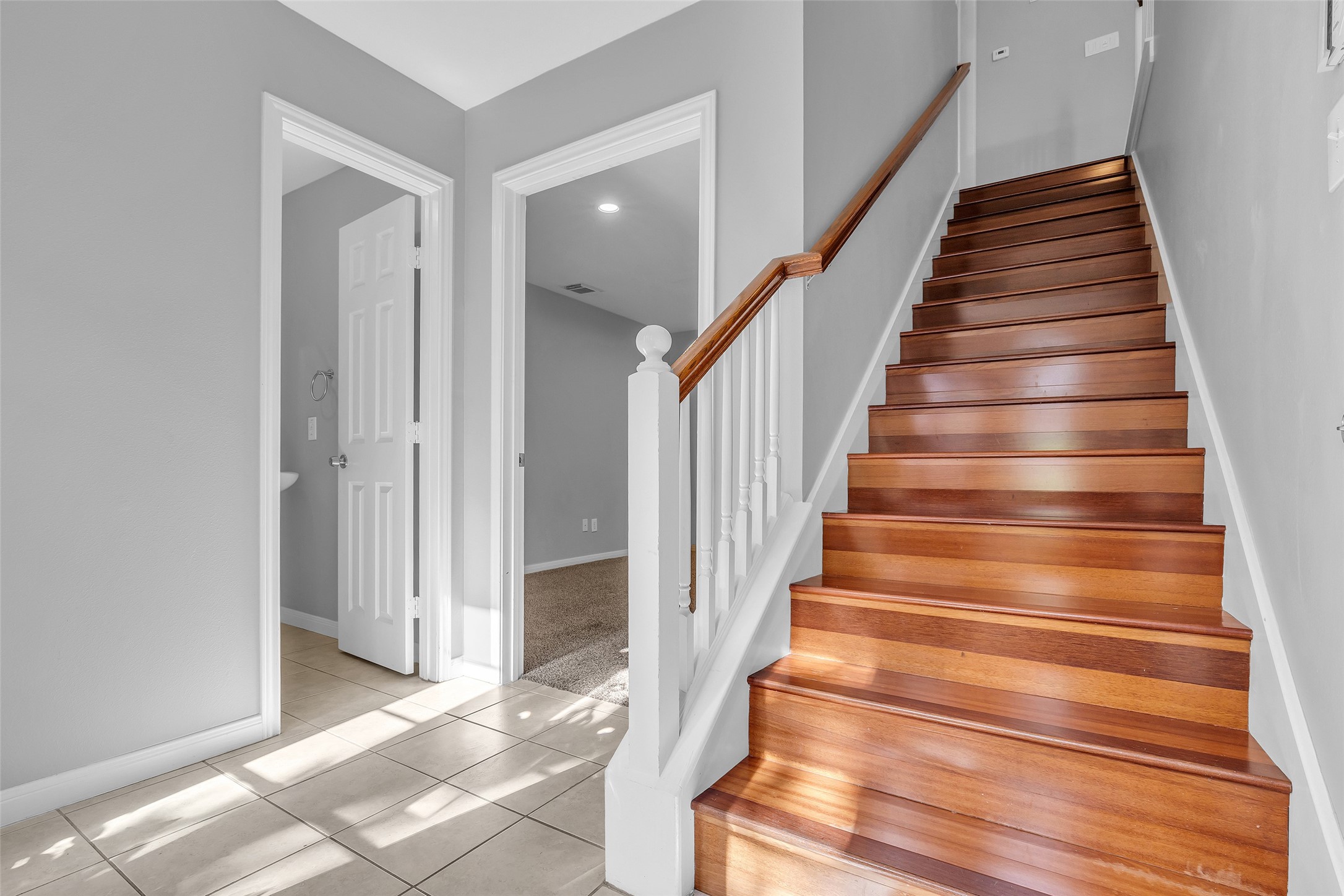 1417 West Webster Street Houston, TX 77006 - Photo 7 of 32