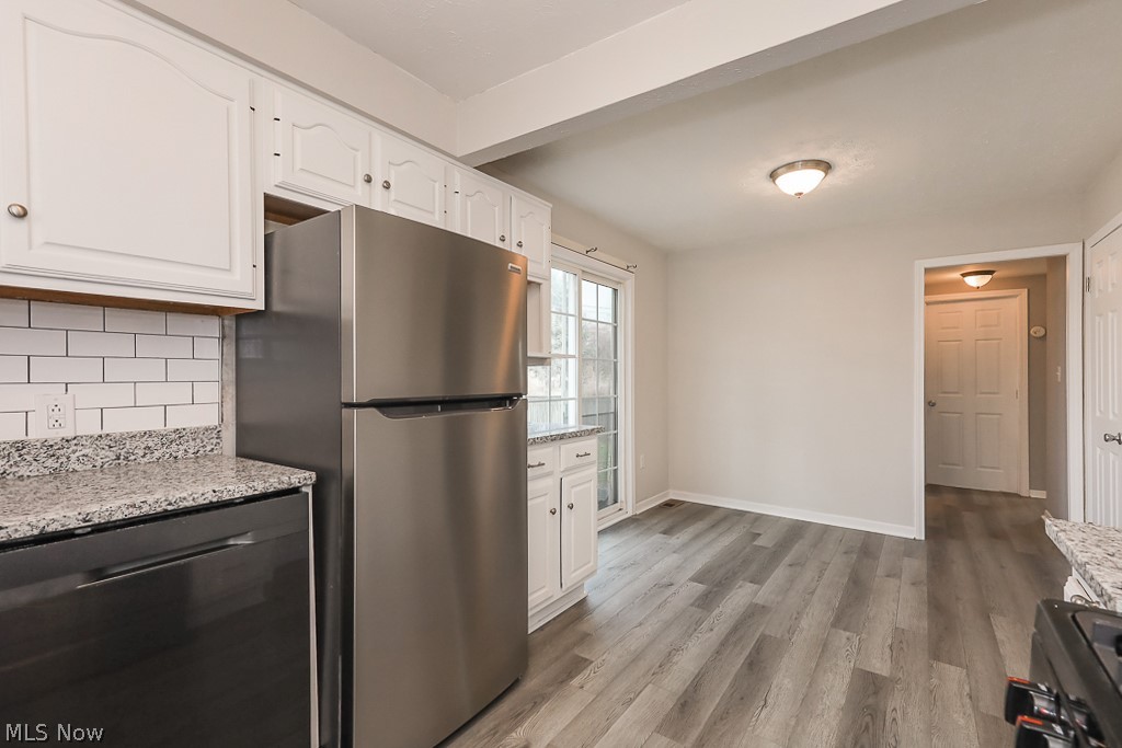 27834 Knickerbocker Road Bay Village, OH 44140 - Photo 9 of 23 Gallery Image 9