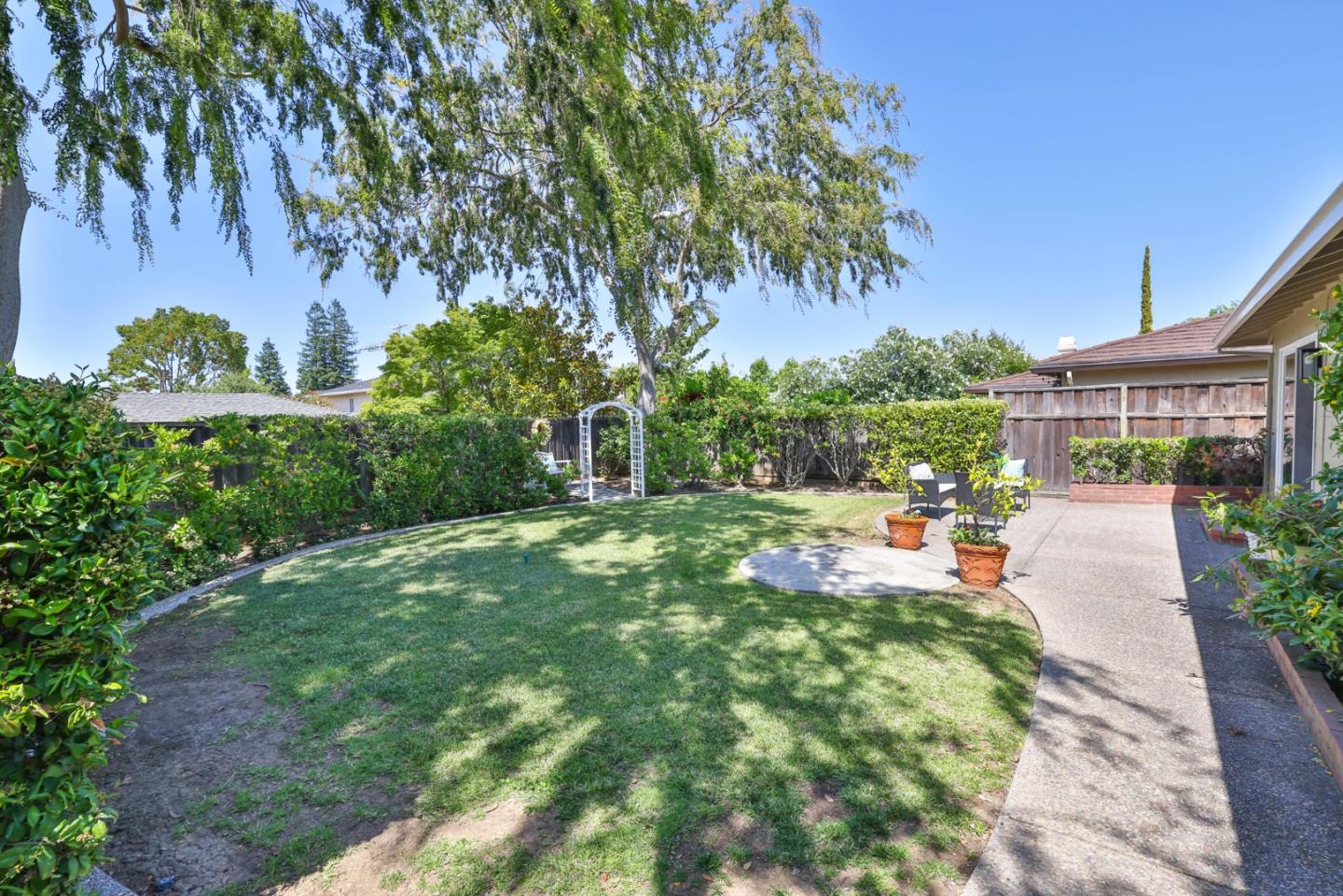 7549 Prospect Road Cupertino, CA 95014 - Photo 34 of 38 Gallery Image 34