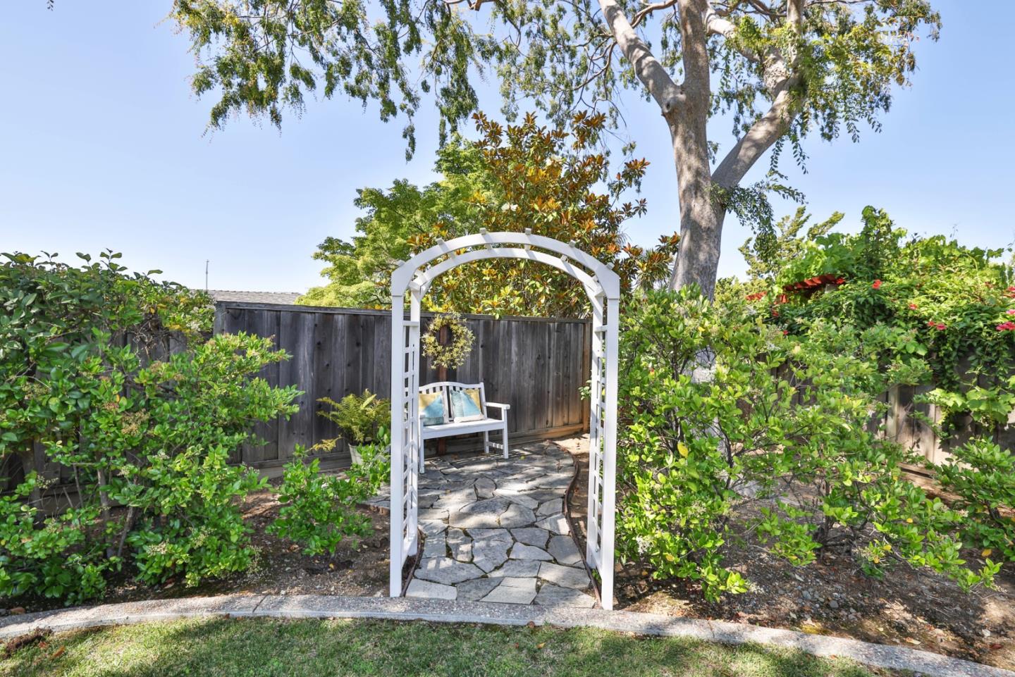 7549 Prospect Road Cupertino, CA 95014 - Photo 36 of 38 Gallery Image 36