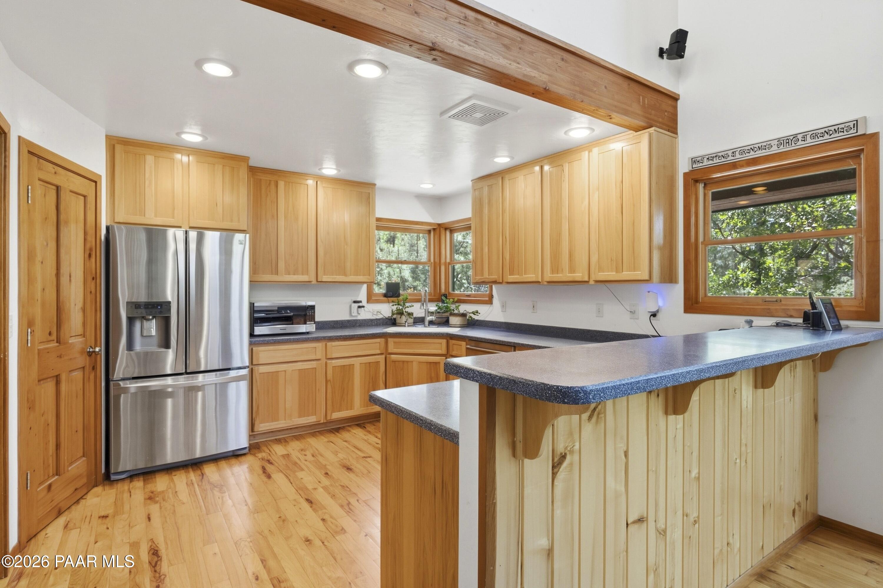 1882 East Old Miner Road Prescott, AZ 86303 - Photo 9 of 42 Kitchen w Solid Surface