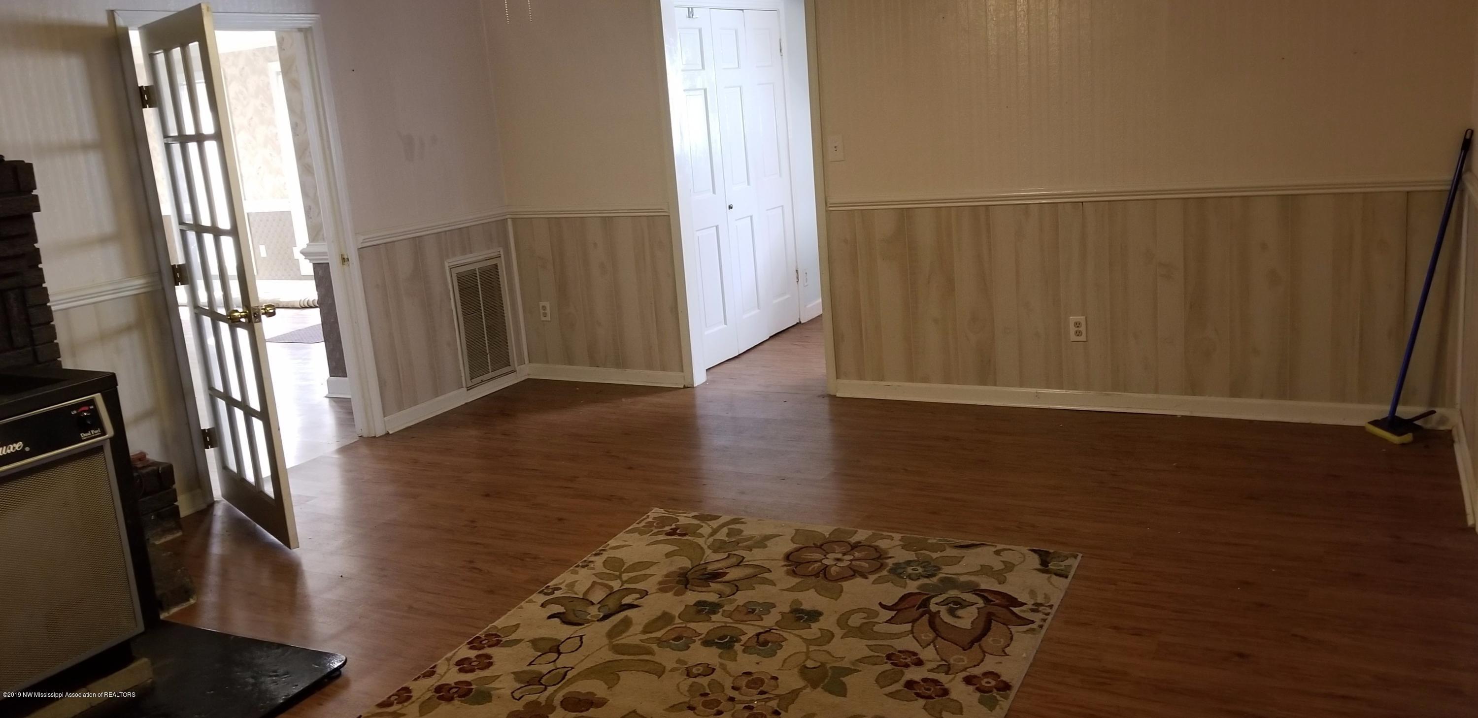 2128 North Red Banks Road Byhalia, MS 38611 - Photo 9 of 13 20190311_153840
