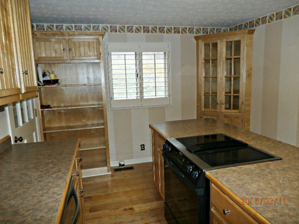 212 Clay Little Road Elizabethton, TN 37643 - Photo 8 of 16 Photo 8