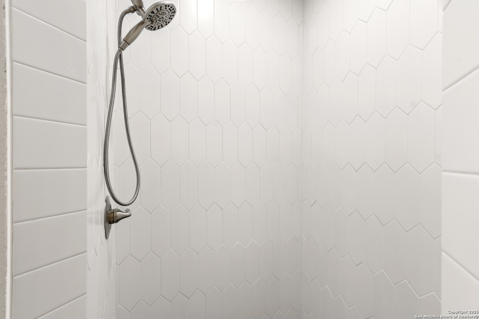 59 Greystone Hills Uvalde, TX 78801 - Photo 22 of 36