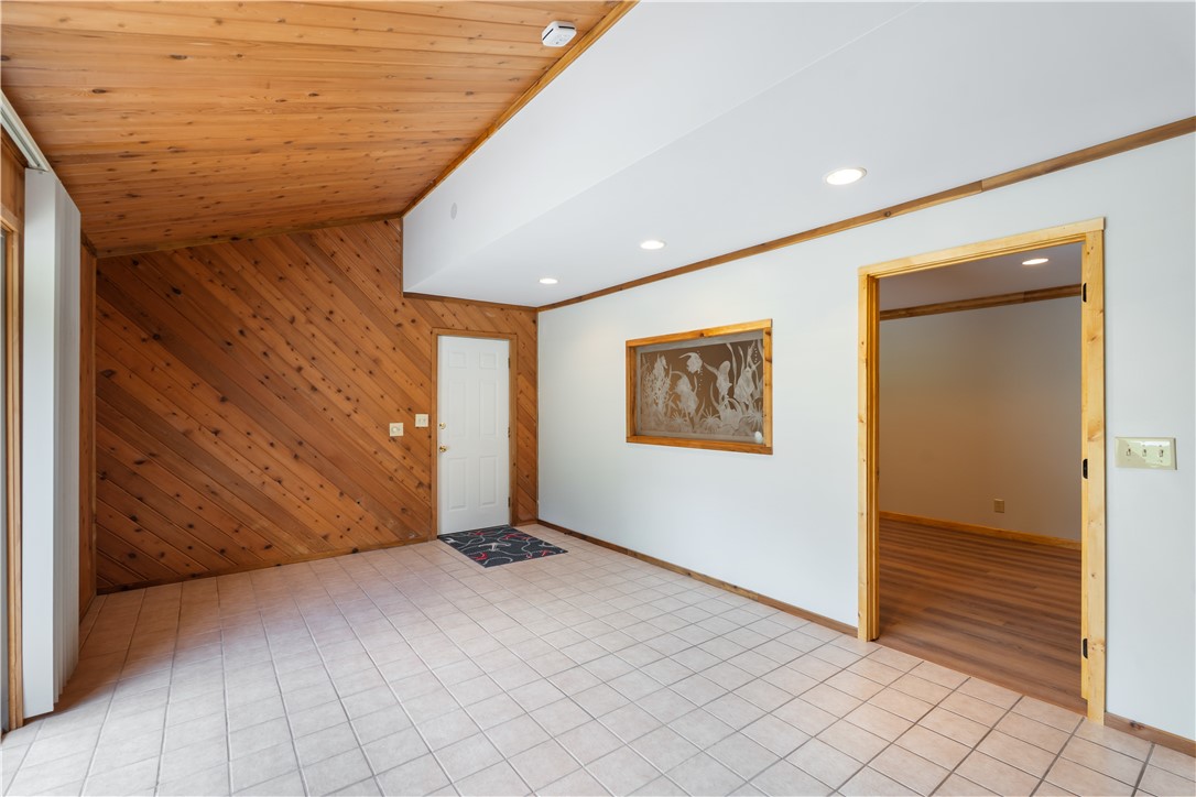 5223 East Lake Road Livonia, NY 14487 - Photo 41 of 49