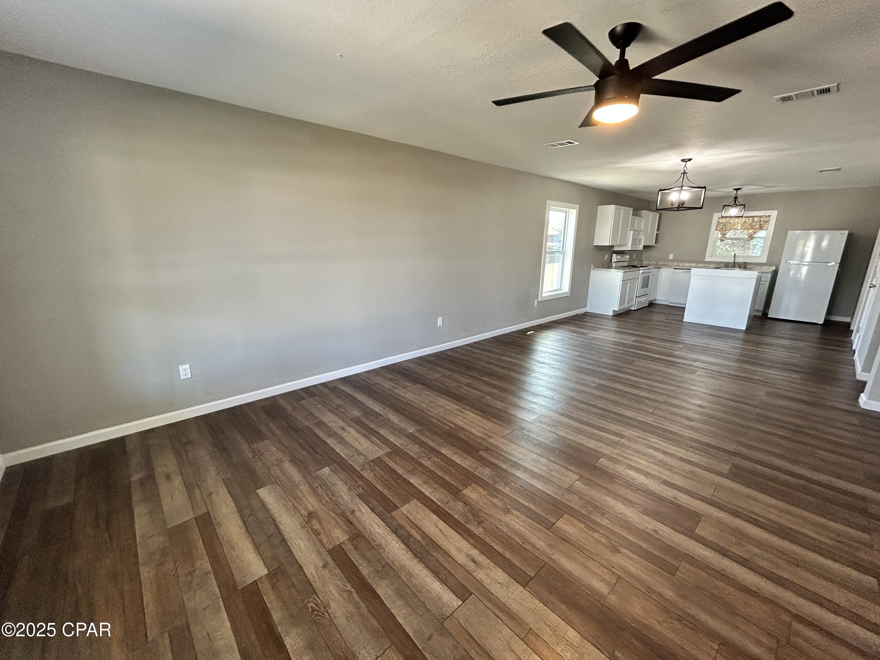 6522 Olokee Street Panama City, FL 32404 - Photo 3 of 21